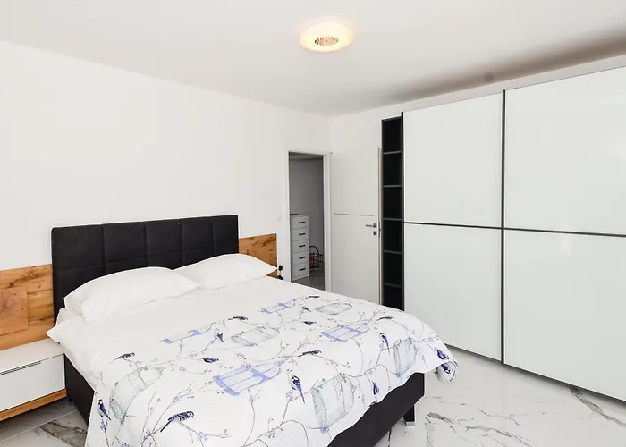 Amazing Becir - Near Dubrovnik *